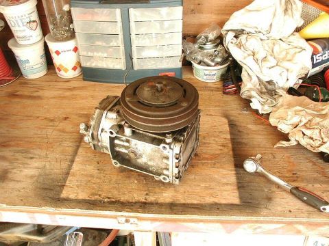 1985 Ford Bronco - Remove the clutch center bolt (1/2" socket).