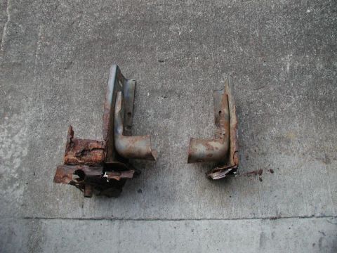 1985 Ford Bronco - The lower radiator supports still attached to part of the old rad support. Thankfully it mounts right over an existing hole in the rad supp…