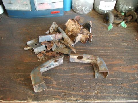 1985 Ford Bronco - The old radiator mounts separated and ready for paint.