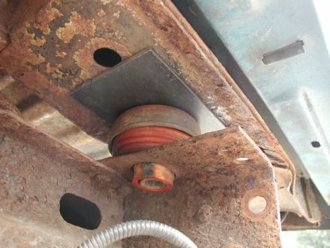 1985 Ford Bronco - Right side with quick repair.
