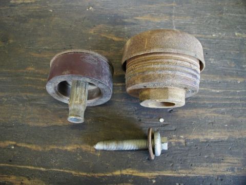 1985 Ford Bronco - The upper and lower bushings, and bolt. This is for the front cab mounts.