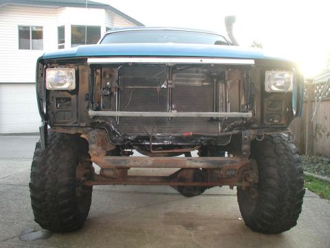 1985 Ford Bronco - I also got the hood latch and release back into position.