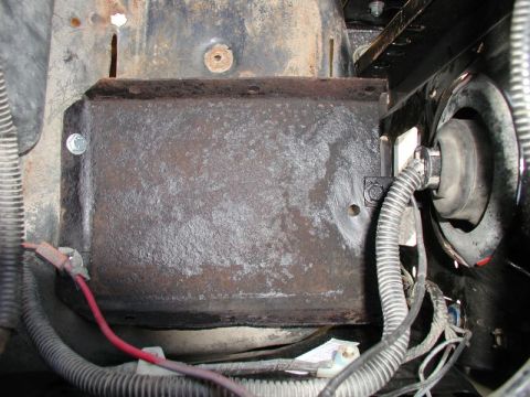 1985 Ford Bronco - I was planning on getting the batteries back in, but nothing lined up, so I basically started from scratch and only got one tray installed.