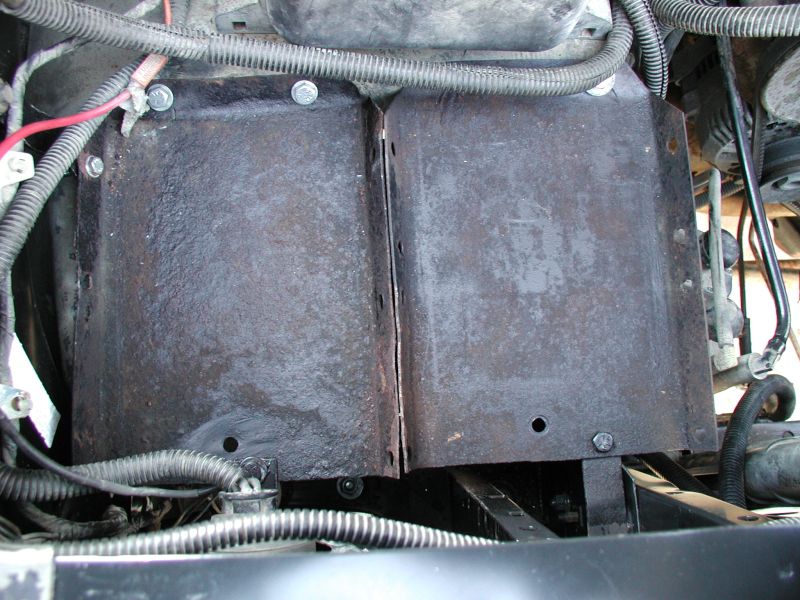 Both battery trays installed.