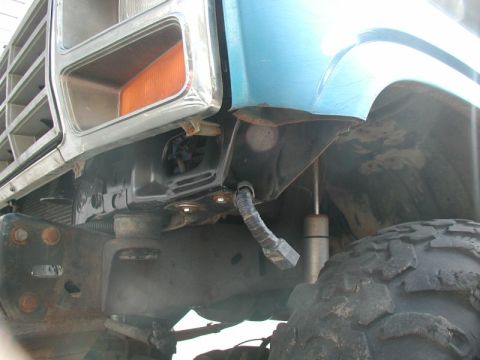 1985 Ford Bronco - Inner fenders trimmed and re-attached to the rad support