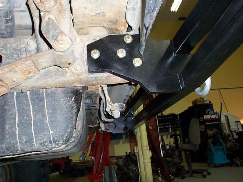 1985 Ford Bronco - Water cut, 3/4" brackets.