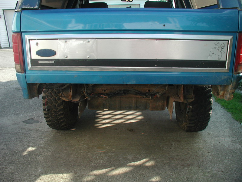 Bumper and fill panel removed.