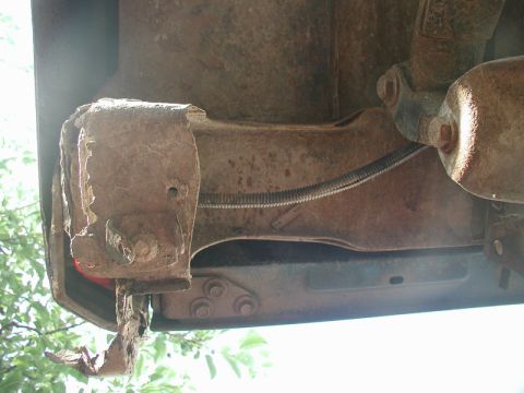 1985 Ford Bronco - Right side, looking straight up (shackle to the right).