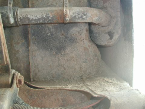1985 Ford Bronco - Left side, looking straight up (shackle to the left).
