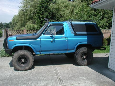 1985 Ford Bronco - Bumper finished and re-installed.