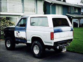 1985 Ford Bronco - Fender Replacement (rear)