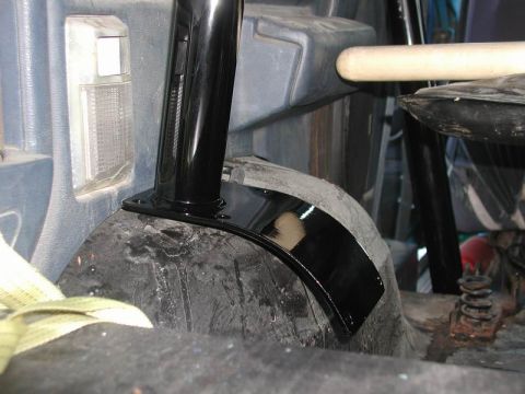 1985 Ford Bronco - Dry fit in the truck - looks like the base plate will need some massaging.