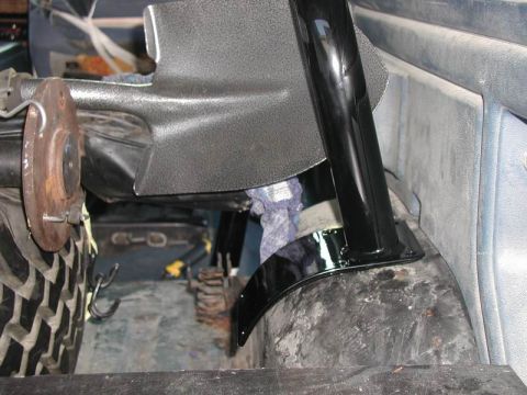1985 Ford Bronco - Dry fit in the truck - looks like the base plate will need some massaging.