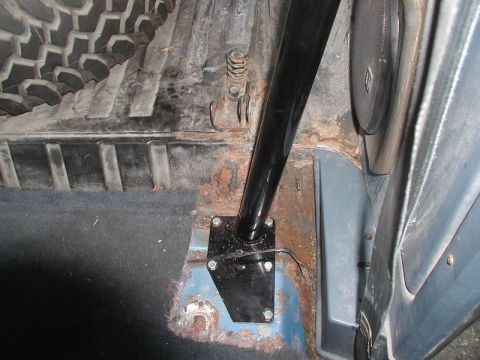 1985 Ford Bronco - All bolted in.