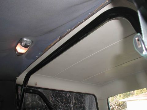 1985 Ford Bronco - All bolted in.