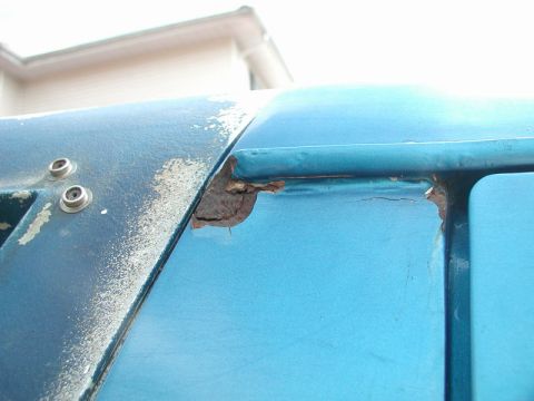 1985 Ford Bronco - Passenger side, rear of rain gutter.