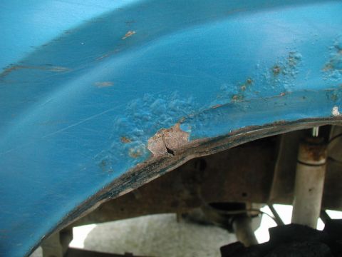 1985 Ford Bronco - Passenger side, front fender.