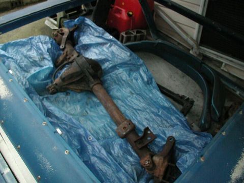1985 Ford Bronco - The donor D44 axle.