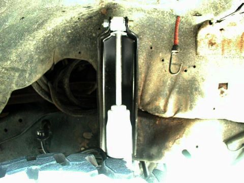 1985 Ford Bronco - Right shock.