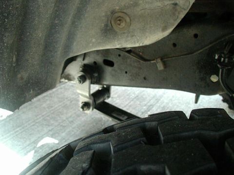 1985 Ford Bronco - Right shackle.