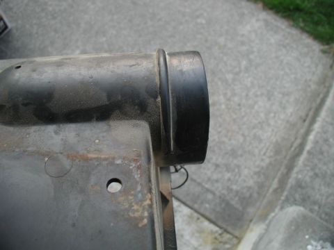 1985 Ford Bronco - Now the airbox was re-installed.