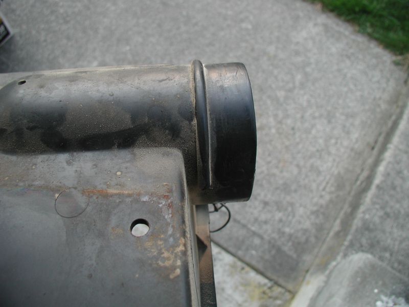 Now the airbox was re-installed.