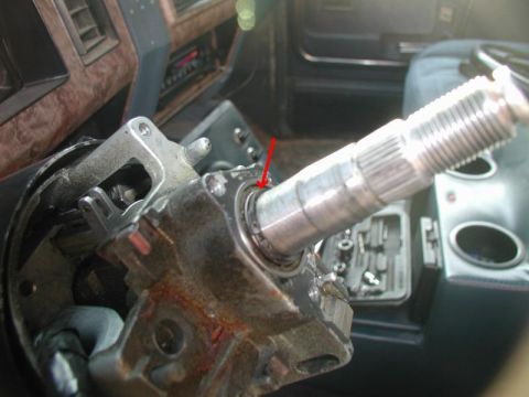 1985 Ford Bronco - Remove the snap ring.