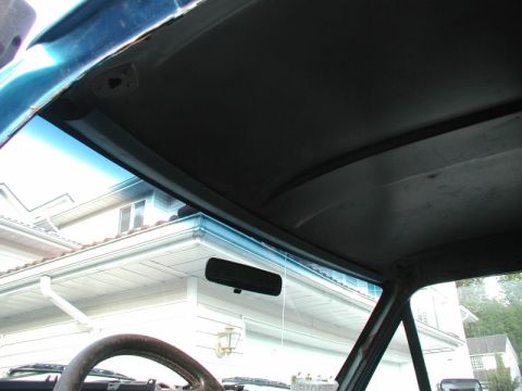 1985 Ford Bronco - Spent a few hours today pulling wiring, and removed the cluster, center console, cruise control and auxillary fuse block.