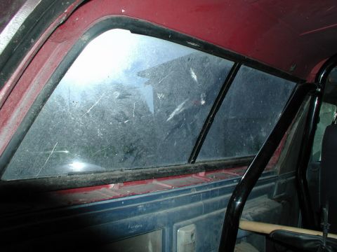 1985 Ford Bronco - Back home with the new topper.