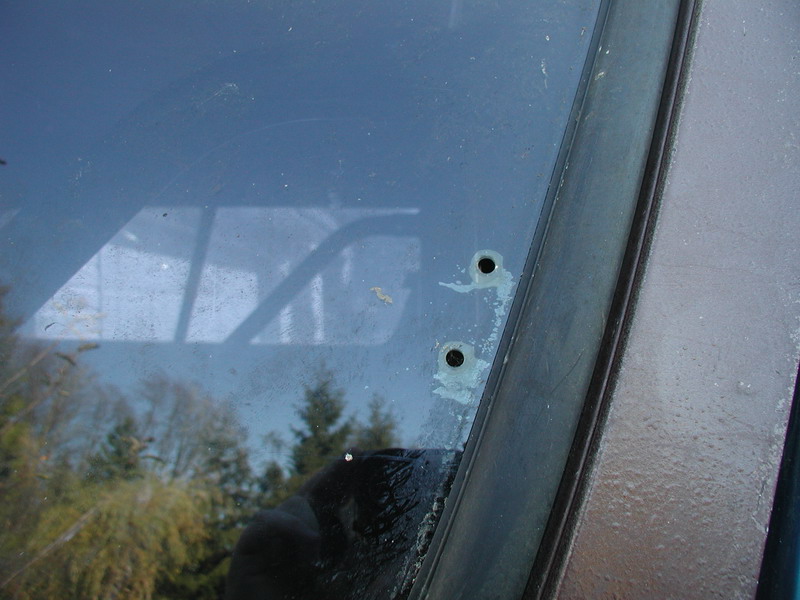 Missing the right window latch.