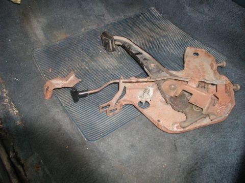 1985 Ford Bronco - These two pieces broke off the pedal mechanism too.