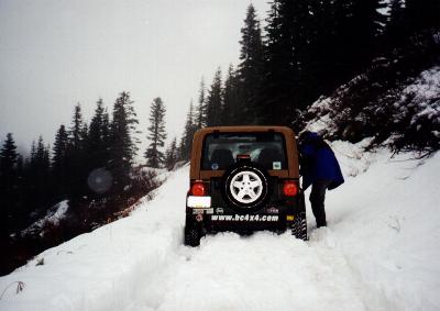 1985 Ford Bronco - This was the end of the road. The snow was too deep to go further.