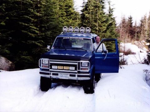 1985 Ford Bronco - April 2000
