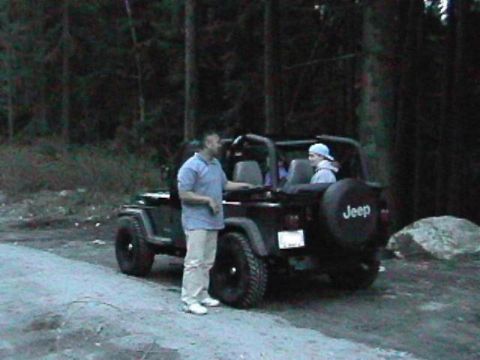 1985 Ford Bronco - Ed chit-chatting.
