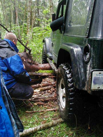 1985 Ford Bronco - Not quite enough clearance.