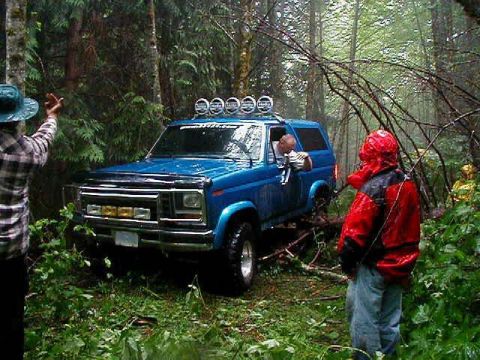 1985 Ford Bronco - Ed spot's me.
