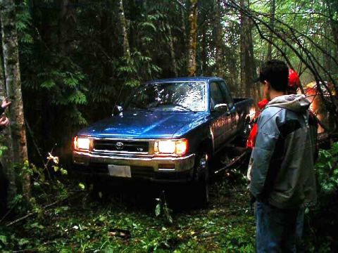 1985 Ford Bronco - Tony makes it over no problem.