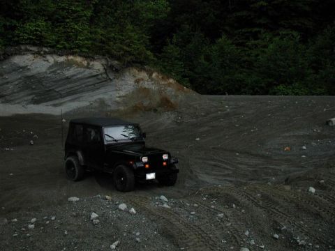 1985 Ford Bronco - Ed playing in the gravel pit.