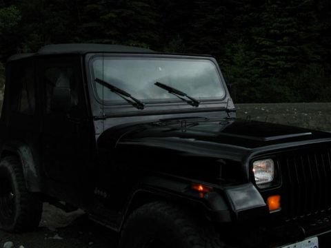 1985 Ford Bronco - Ed playing in the gravel pit.