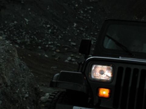 1985 Ford Bronco - Ed playing in the gravel pit.