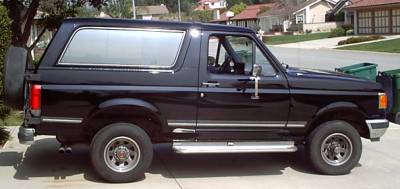 1990 Ford Bronco photo