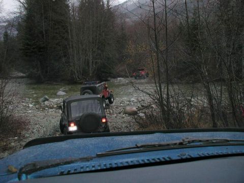 1985 Ford Bronco - Crossing the Mamquam River.