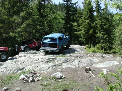 1985 Ford Bronco - Lower Hut Lake.