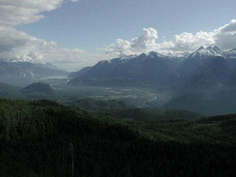1985 Ford Bronco - A nice view of Squamish from about 4000'.