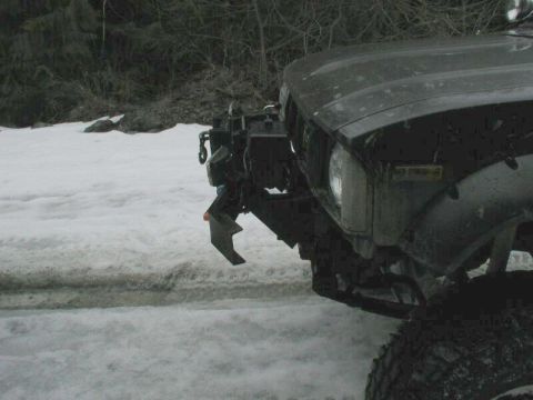 1985 Ford Bronco - Is the bumper supposed to bend like that?