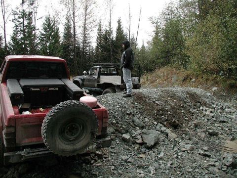 1985 Ford Bronco - Kristian going to the rescue.