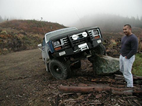 1985 Ford Bronco - Ed poses next to the Bronco.