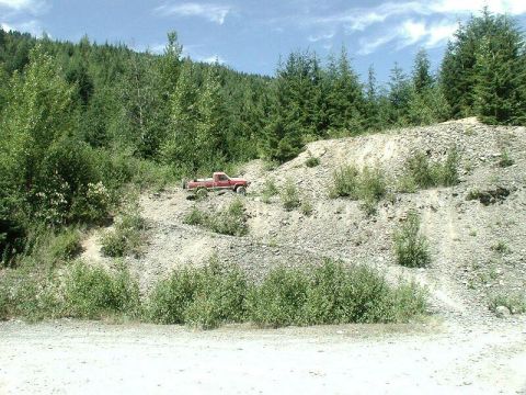 1985 Ford Bronco - Doug playing in the gravel pit again. This is where he wrecked his left axle shafts.
