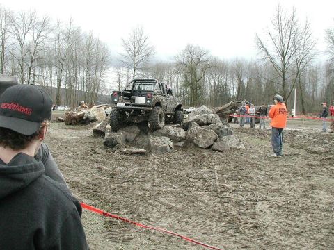 1985 Ford Bronco - This guy made the rock pile look easy.