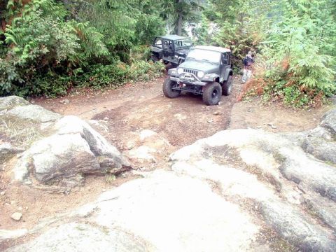 1985 Ford Bronco - Clint regrouping.